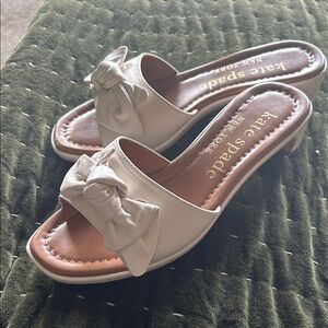 kate spade Elegant Cream Bow Sandals